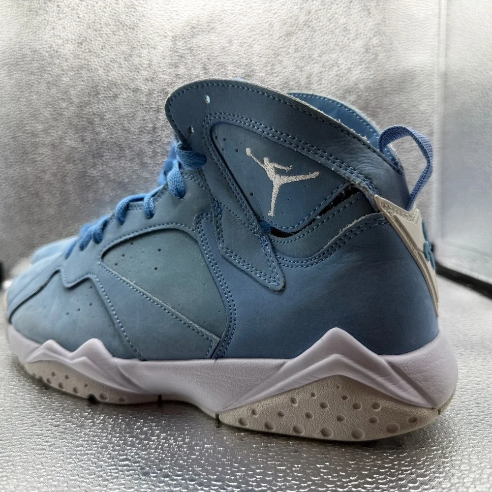 Size 12 Jordan Air Jordan 7 Retro Mens Blue University Blue 304775-400
